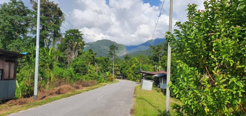 Mulu Homestay Exterior photo